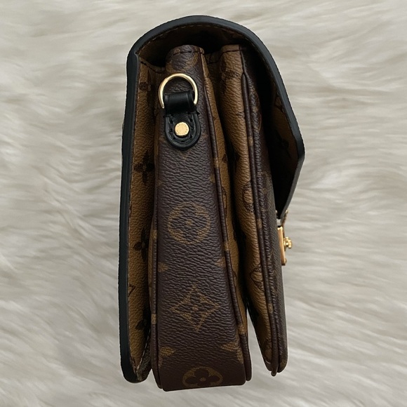 💋Louis Vuitton Pochette Métis Reverse - Picture 8 of 16